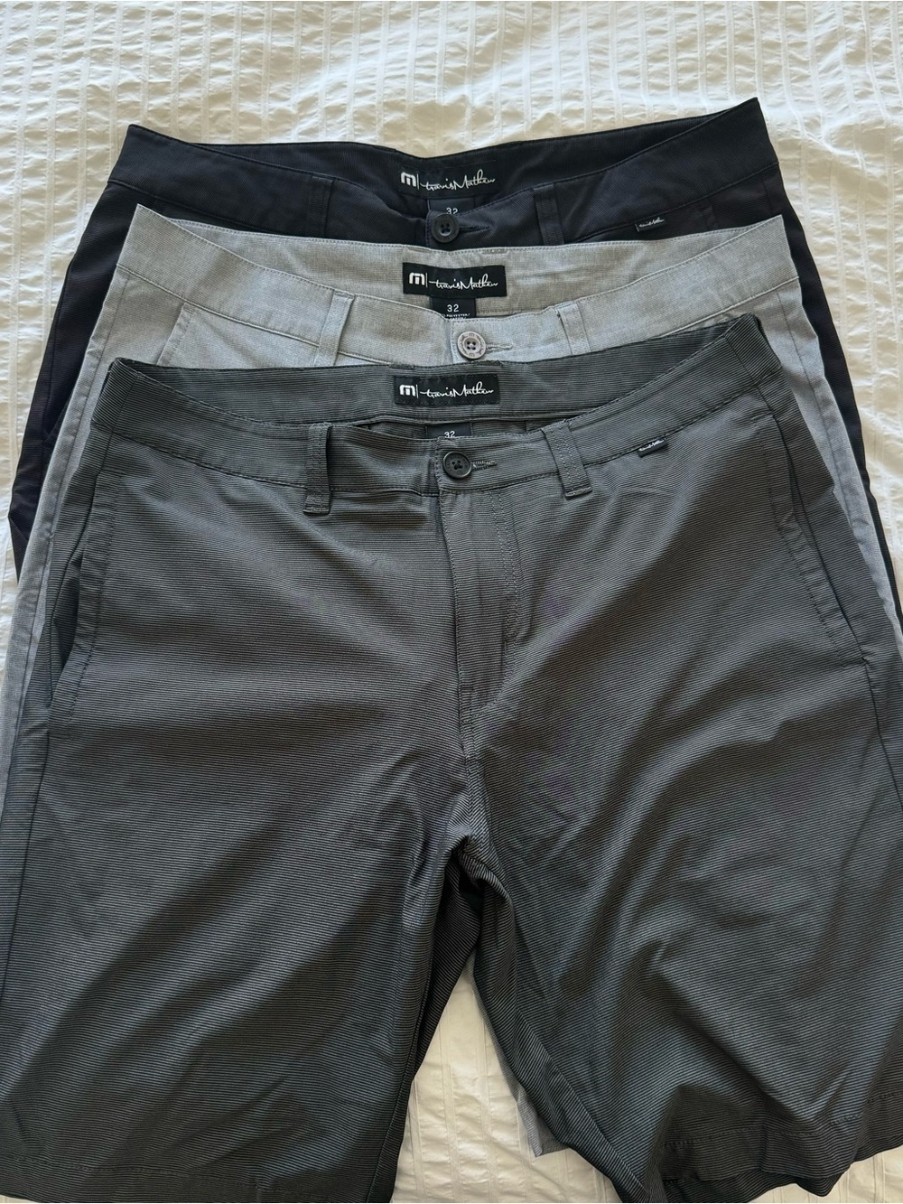 Travis Matthew Hybrid Performance Shorts Bundle 32
